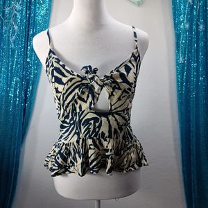 NWOT Patrons Of Peace Size M Summer Cut-Out Tank Top Keyhole Neckline Smocked